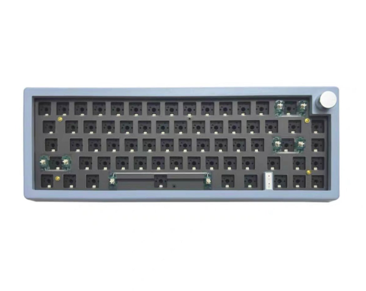 مجموعة لوحة المفاتيح الميكانيكية RGB اللاسلكية GMK67 (7 ألوان) 