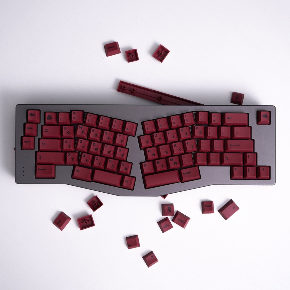 GMK BLOT Blood Sacrifice Red 143 keys PBT Keycaps