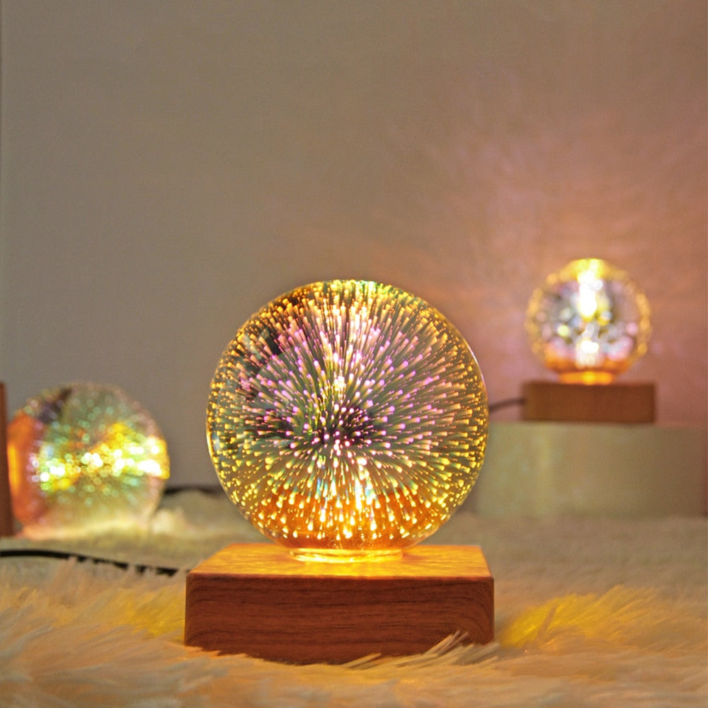 الكرة الزجاجية السحرية ضوء الليل مع قاعدة خشبية